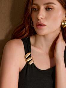 MOTF PREMIUM 女士金属装饰V领修身背心 - 黑色 - 查看 1