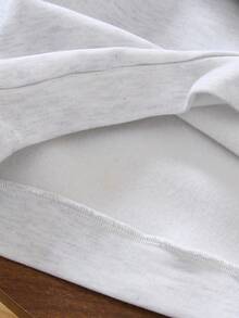 SHEIN Genkimix Kids 3件套男童休闲百搭字母刺绣落肩宽松长袖连帽衫搭配柔软宽松抽绳长裤，简约时尚设计，舒适亲肤面料，适合日常穿着、外出、冬季上学等场合。 - 彩色 - 查看 8