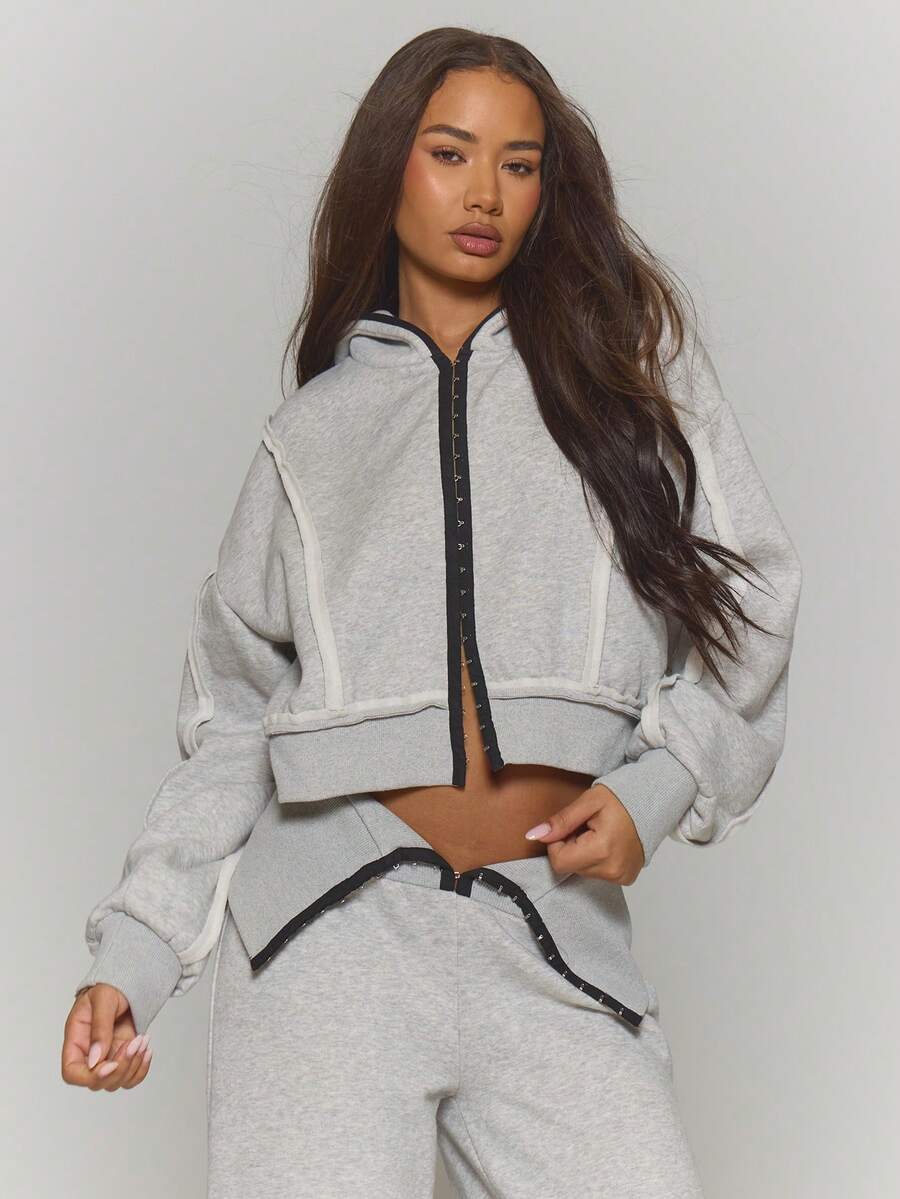 MUSERA 露缝拉链短款连帽卫衣，冬季街头风，酷炫夜店日常性感休闲款 - 深灰色 - 查看 1