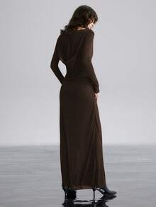 Airlisse 女士优雅U领连帽修身薄纱长袖连衣裙，适合派对穿着 - 棕色 - 查看 7