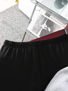 SHEIN 2件套 少女可爱迷你蝴蝶结印花套头连帽衫和裤子休闲套装，秋冬季 - 淺灰色 - 查看 8