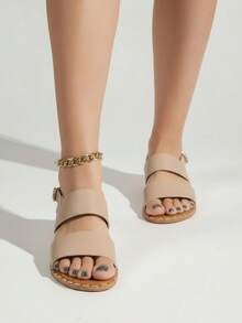 Sandalias planas casuales de mujer con tiras anchas, punta abierta, estilo minimalista para playa y uso diario - Caqui - Ver 3