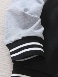 SHEIN Genkimix Kids 4-7 Years Old Young Boys' Collegiate Baseball Jacket 2-Piece Set - Black Knit Cardigan Baseball Jacket With White Sleeves, Letter "P" Print, Matching Printed Sweatpants With Ribbed Collar, Cuffs And Hem, Comfortable And Casual, Suitable For Spring/Autumn, Daily Wear, Sports, School, Travel - Multicolor - View 5