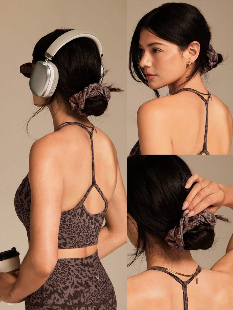 FeatherFit™ Studio Swirl Soft Stretchy Sweat-Wicking Oversized Reflective Logo Hair Scrunchie Gym Workout Training Yoga Studio Daily Active Wear