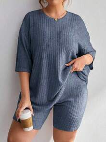 SHEIN Essnce Plus Size Simple Solid Color Short Sleeve Top And Shorts 2 Pieces Set - Royal Blue - View 1