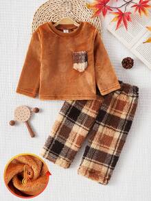 幼儿男童格子抓绒圆领长袖上衣和裤子套装，卡其色，舒适保暖的冬季假日圣诞节亲子装，适合秋冬季穿着 - 咖啡棕 - 查看 3