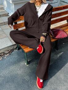 DAZY 两件套女士纯色落肩长袖拉链连帽开衫毛衣套装 - 棕色 - 查看 2