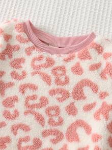 Cozy Pixies 2pcs/Set Baby Girls' Pink Leopard Print Thermal Lined Crew Neck Sweatshirt And Elastic Waist Jogger Pants, Comfortable & Fashionable Casual Outfit For Indoor, Outdoor, Skiing, School, Daily Wear, Sports, Party, Festival, Halloween, Christmas, New Year, Valentine's Day, Travel, Versatile - Multicolor - View 4