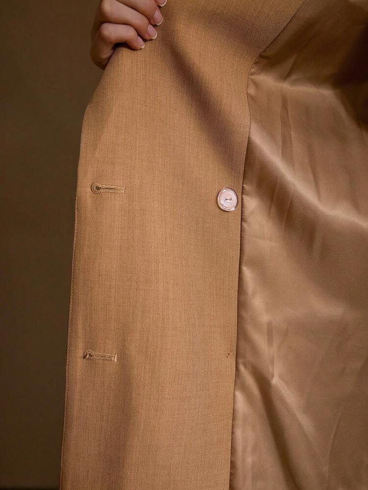 PEAK COLLAR DOUBLE BREASTED PLACKET BLAZER