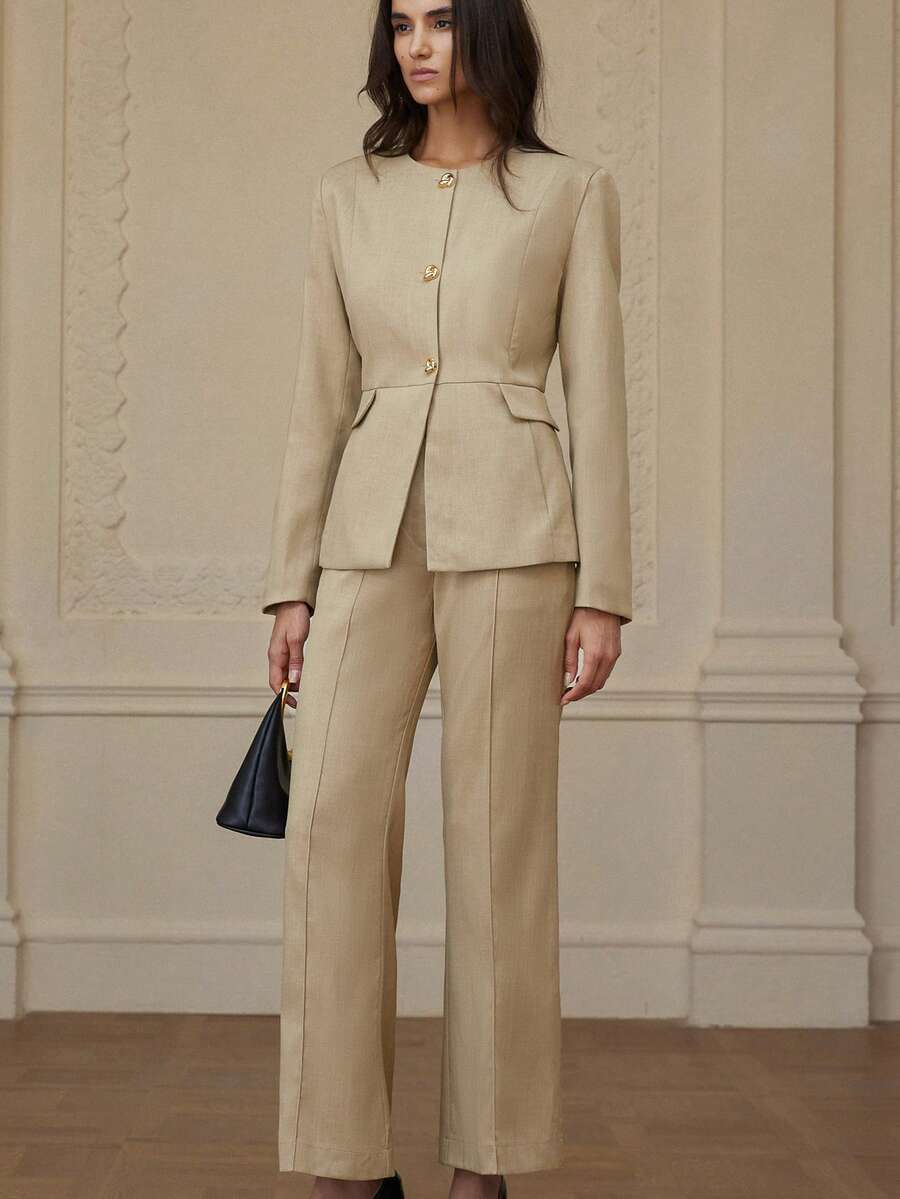 Revavyn 两件套：时尚翻领装饰通勤西装外套和休闲裤 - 卡其色 - 查看 1