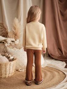 Loomiva 2件套少女花卉印花针织柔软圆领长袖运动衫和松紧腰裤 - 彩色 - 查看 2