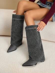 Daringsoles 女式尖头粗跟绒面西部流苏靴，修身高筒靴 - 深灰色 - 查看 2