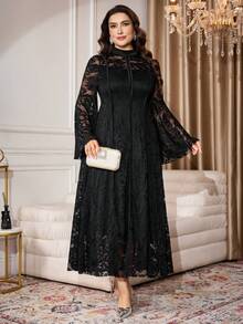 Modelyn 大码女式针织蕾丝镂空喇叭袖拉链后背优雅派对喇叭裙 - 黑色 - 查看 5