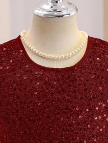 Elegantes Kleid für Tween-Mädchen, hochwertig, dunkelgrün, ärmellos, mit Pailletten-Taille, figurbetonter Passform und asymmetrischem Saum