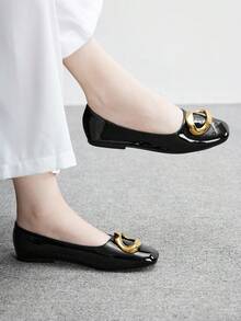 CUCCOO BIZCHIC Women's Metal Decor Fashionable Casual Flat Shoes For Christmas