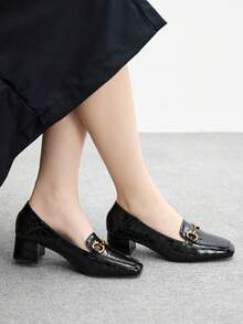 CUCCOO BIZCHIC 女士经典黑色漆皮 T 型带平底鞋 - 黑色 - 查看 5
