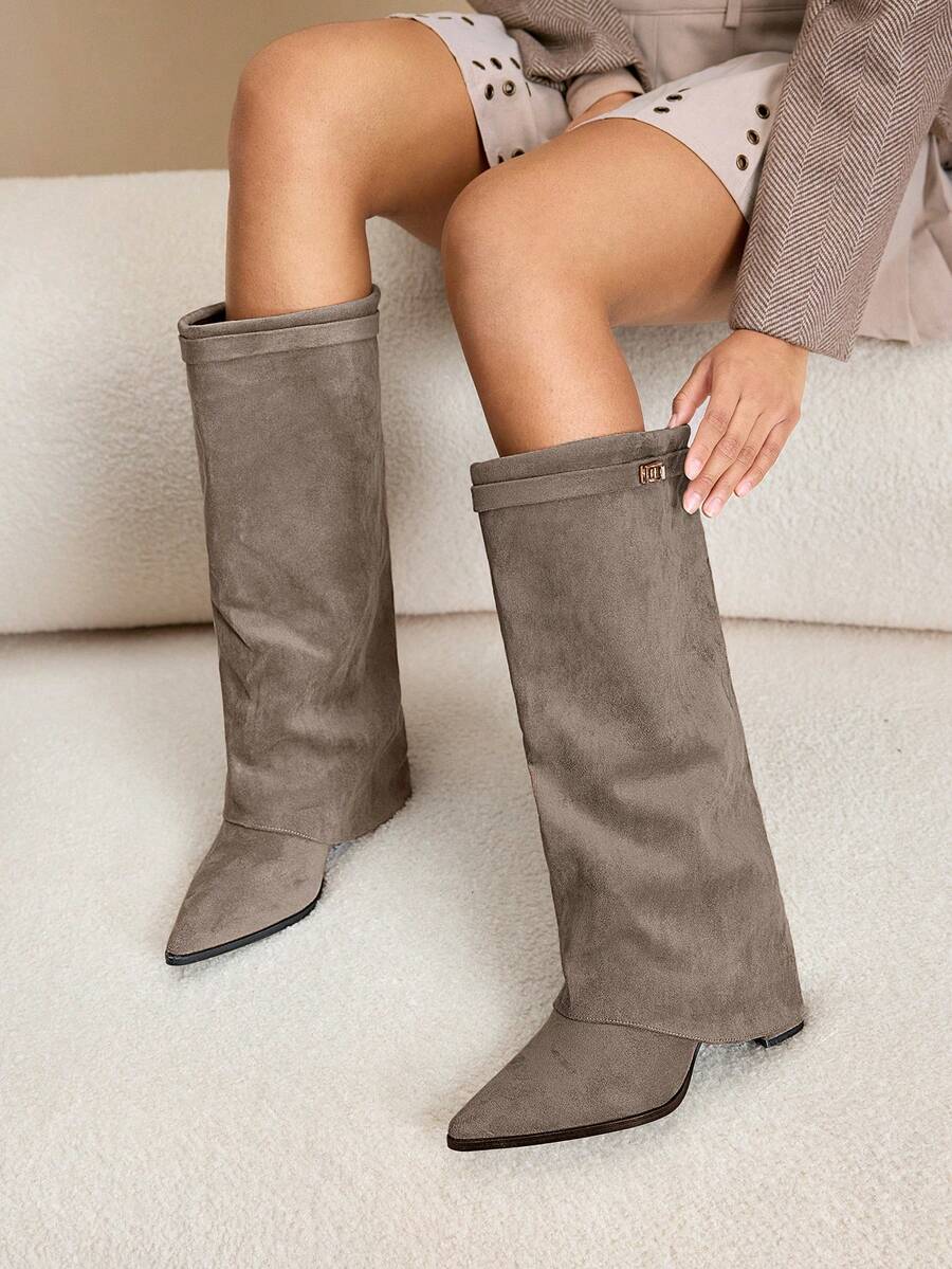 Daringsoles Giày bốt cao cổ mũi nhọn, đế dày, chất liệu da lộn, có tua rua, dáng ôm, dành cho nữ - Màu Xám nhạt - Xem 1