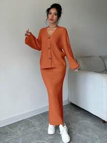 Elenzga 女士休闲V领宽松纽扣开衫搭配纯色半身裙两件套，适合日常通勤、秋冬季穿着。 - 橘色 - 查看 5