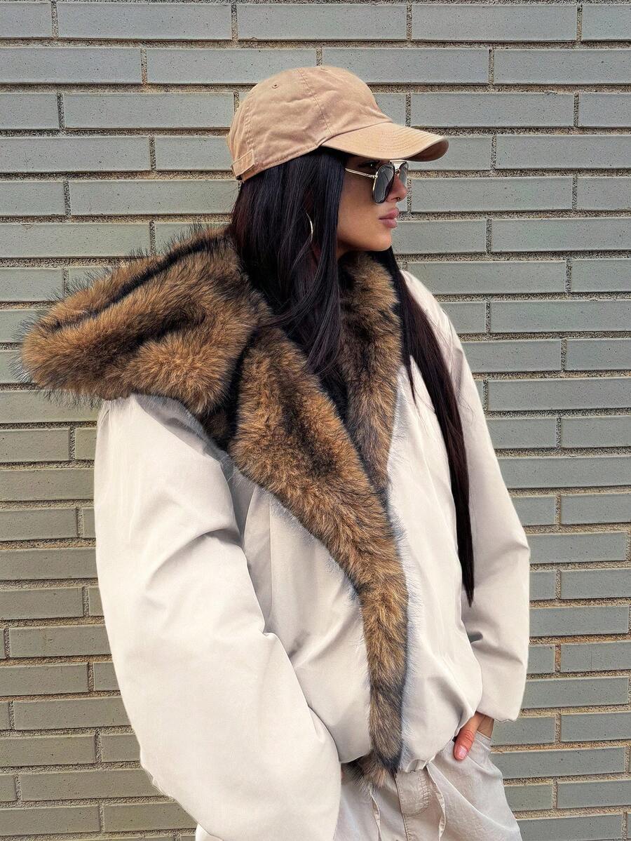 DAZY 女士拼接毛领宽松长袖连帽休闲街头风羽绒服，秋冬款 - 杏色 - 查看 1