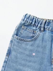 SHEIN ChillGRL Tween Girls Straight Leg Jeans, Blue Denim Casual Pants, Y2K Aesthetic, Outdoor Chic, Comfortable Cotton Fabric, Cartoon Animal Graphic Print, Elastic Waist, Versatile For School, Party, Travel, Daily Wear - Light Wash - View 8
