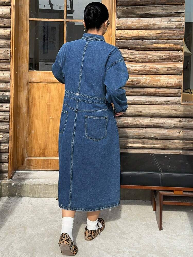 Dazy Plus Plus Size Women Casual Washed Blue Denim Dress With Collar, Pockets, Waist Cinched, Front Slit, Suitable For Spring And Autumn