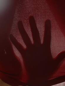 SHEIN Sparklyn Conjunto de 3 piezas de ropa casual y versátil para niñas preadolescentes, con top de manga corta y cuello redondo + pantalones acampanados ajustados de punto, para uso diario y en el hogar, para otoño/invierno - Multicolor - Ver 9