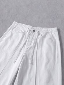 Manfinity Denimwave 男士深灰色水洗宽松休闲短款牛仔经典夹克，适合外出、休闲、大学校园、街头或工作场合穿着。 - 白色 - 查看 4