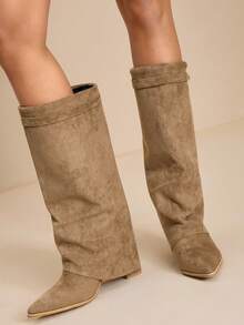 Daringsoles Women's Pointed Toe Chunky Heel Suede Western Boots, Slim Fit Tall Boots For Christmas - Apricot - View 3