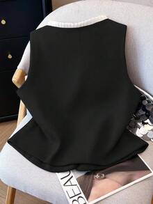 Regalyn Plus Size Woolen Vest With Ruffle Collar, Pearl Decor, Stylish Commuter Fashion Retro Elegant Minimalist Vest Jacket