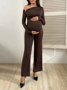 SHEIN 2pcs Maternity Casual Oblique Shoulder Top & Pants Set - Brown - View 4