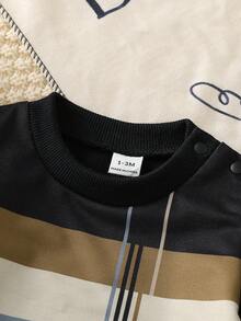 SHEIN Playful Pals 新生男宝宝复古条纹印花长袖圆领卫衣和运动裤套装 - 黑色 - 查看 6