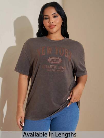 SHEIN Tall CURVE Plus Size Women's Graphic Tees,Plus Size T Shirt,Streetwear,90s Clothes,NEW YORK Print Casual Minimalist Pattern Crew Neck Short Sleeve Loose T-Shirt, Acid Washed Look Vintage Knitted Distressed Soft Fabric Suitable For Summer Spring