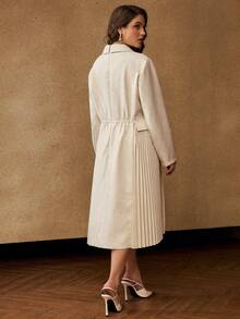 MOTF PREMIUM 大翻领长袖撞色褶饰连衣裙 - 杏色 - 查看 3