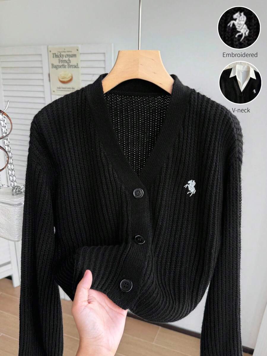 SHEIN 1 pièce Cardigan court oversize à col en V pour filles, veste en tricot noire ample à manches longues de style minimaliste mode avec motif de broderie de cheval, épaisseur régulière, ourlet et poignets soignés, couleur unie, polyvalent pour le port quotidien, la maison, les rassemblements, automne/hiver - Noir - Voir 1