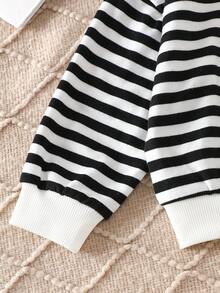 SHEIN 2pcs/Set Infant Unisex Baby Boy 0-3Y Spring/Autumn Classic Striped Long Sleeve Zip-Up Jacket And Denim Pants Set, Fashionable Casual Style, Versatile, Suitable For Outings, Everyday Wear, Family Gatherings, And Photo Shoots Black And White Baby Boy Outfit Baby Boy Striped Shirt Striped Shirt Baby Boy Casual Set Baby Boy Clothes Baby Boy Clothes Boy Clothes Sets - Multicolor - View 6