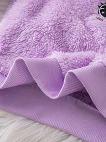 女婴可爱休闲紫色毛绒卡通图案长袖睡衣套装