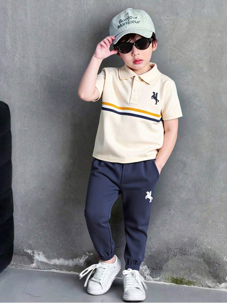 SHEIN 2pcs/Set Young Boy Summer Casual Striped Knight Print T-Shirt And Pants Set - Apricot - View 1