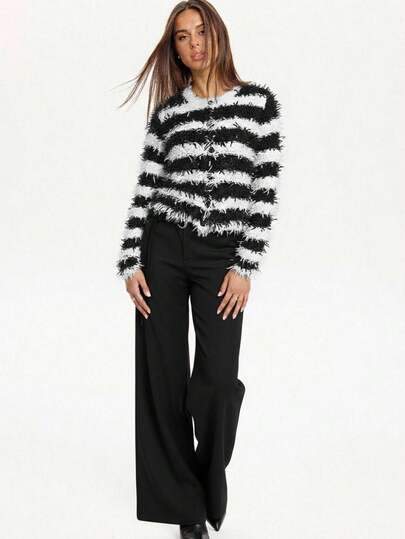 SHEIN BAE Dam höst/vinter trendig pendlartröja med färgblock och randig, Vinter, Damvinter, Höst för kvinnor, Höst för kvinnor, Halloween, Dam Halloweenkostym, Jul, Jultröja, Nyår, Nyttår, Thanksgiving, Fest, Fest, Elegant, Casual,