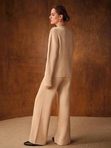 MOTF PREMIUM ENSEMBLE PULL OVERSIZE À ÉPAULES TOMBANTES EN TRICOT CÔTELÉ AVEC OURLET FENDU ET PANTALON LARGE EN TRICOT - Nude - Voir 4