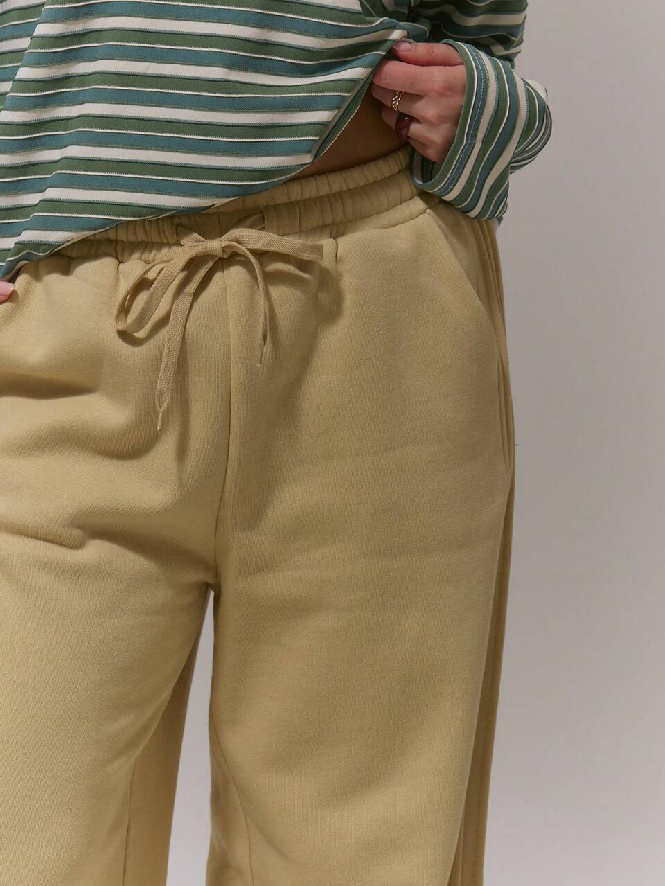 Curve Fold Over Pocket Detail Elasticated Waist Jersey Wide Leg Trousers