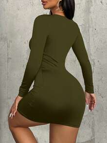 Zolique 女士时尚性感低领修身迷你连衣裙 - 墨綠色 - 查看 2
