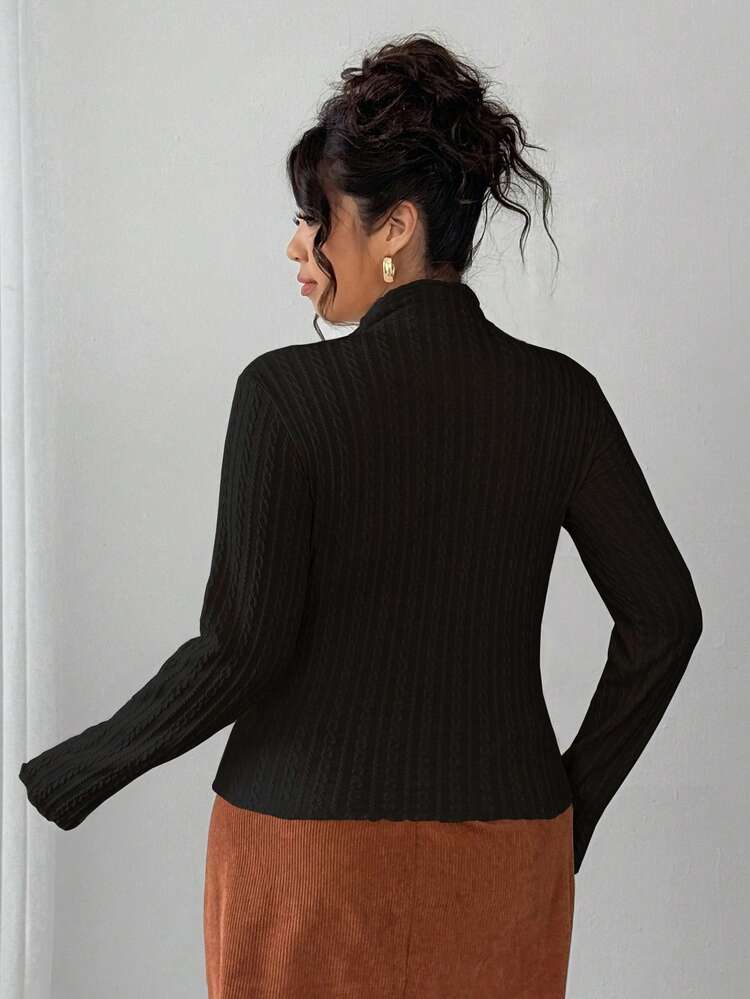 Dazy Plus Plus Size Women Elastic Tight Fitting Turtleneck Long Sleeve Cropped T-Shirt