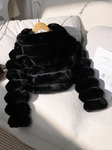 SHEIN Elladie kids 1件女童蓬松仿皮草长袖外套，优雅奢华短款宽松连帽大衣，适合秋冬季搭配裙子、牛仔裤，适合派对和休闲场合穿着。 - 黑色 - 查看 5