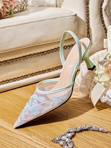 أزرق فاتح اللون