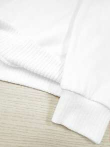 Resyla Women's Minimalist Casual Hooded Long Sleeve Sweater, Versatile For Autumn/Winter - White - View 4