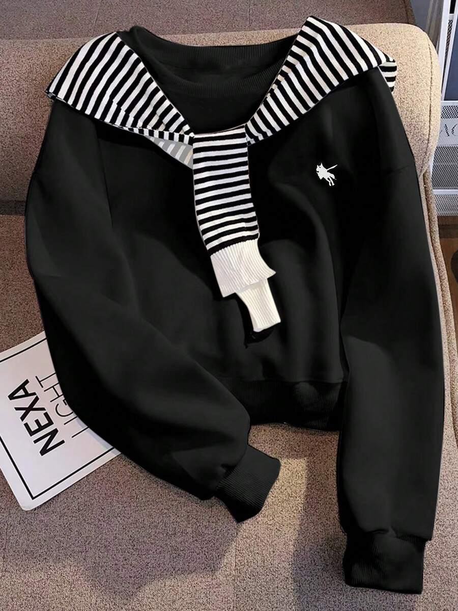 Resyla 女士休闲骑士刺绣圆领长袖运动衫，百搭上衣 - 黑色 - 查看 1