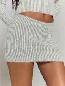 MUSERA 条纹针织迷你裙，冬季街头风，清凉夜出，日常性感优雅，适合冬季派对和晚宴穿着。 - 彩色 - 查看 5