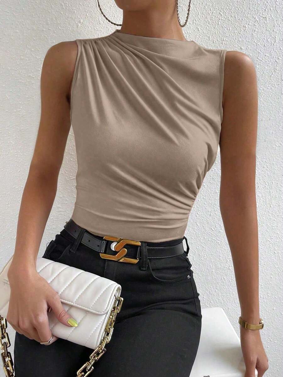 SHEIN PETITE 女款休閒日常通勤極簡純色百褶高領修身背心,夏季,小個女款 - 卡其色 - 查看 1