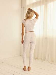 Aralina Bộ đồ tập gym hai mảnh họa tiết ren họa tiết hoa Leisurewear kèm quần legging thể thao năng động dành cho nữ - Nhiều màu - Xem 2