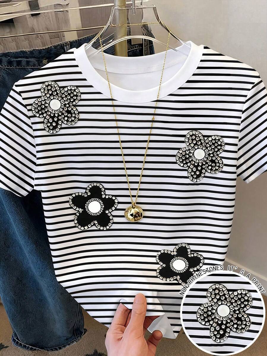 SHEIN Áo thun cổ tròn tay ngắn họa tiết hoa đính đá và sọc cho nữ - Nhiều màu - Xem 1
